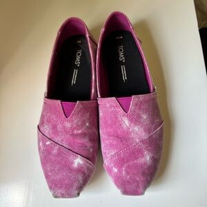 TOMS Women's Pink Slip-On Shoes.